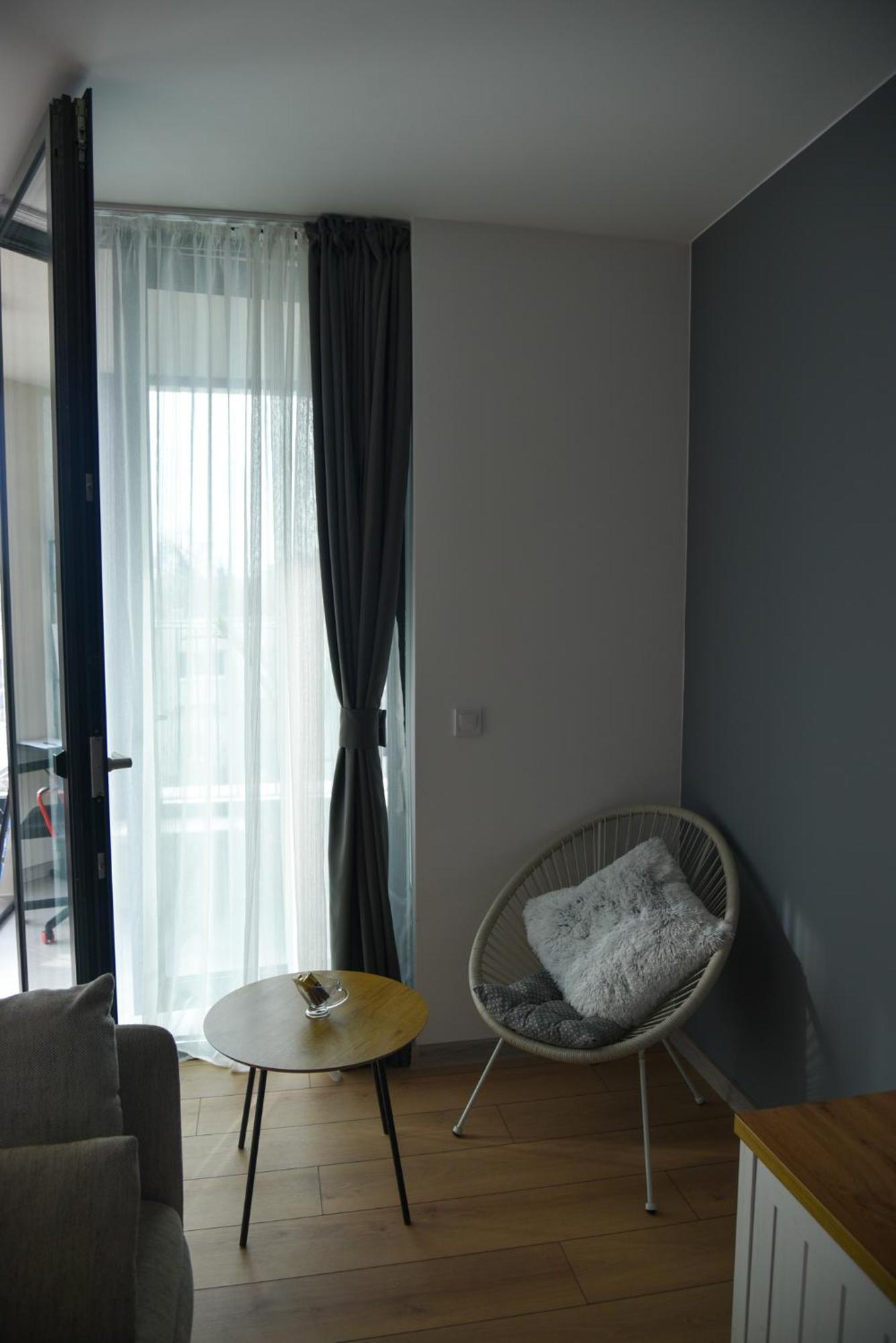 Sunlit Elegance Escape Apartment Warna Exterior foto