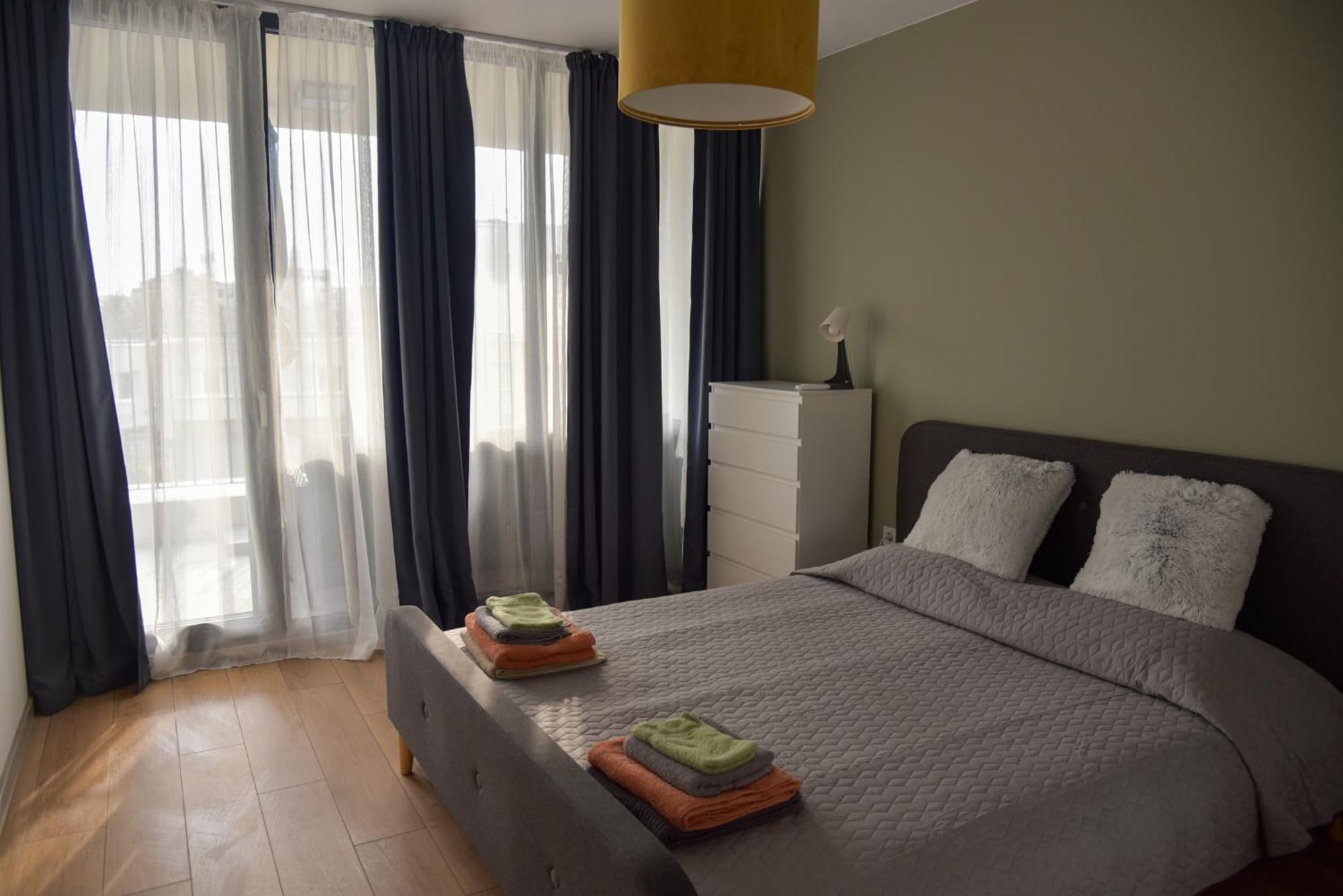 Sunlit Elegance Escape Apartment Warna Exterior foto