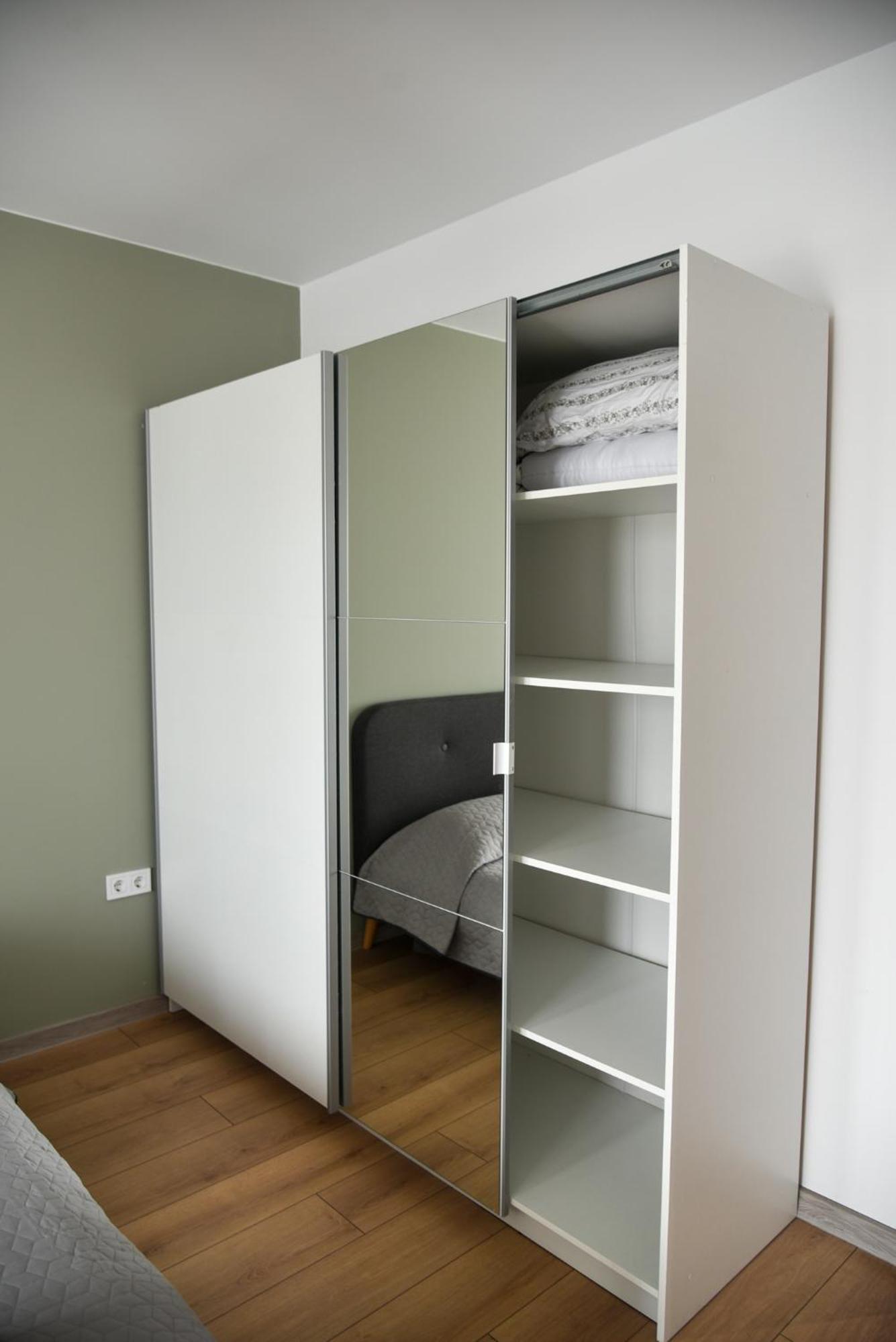 Sunlit Elegance Escape Apartment Warna Exterior foto